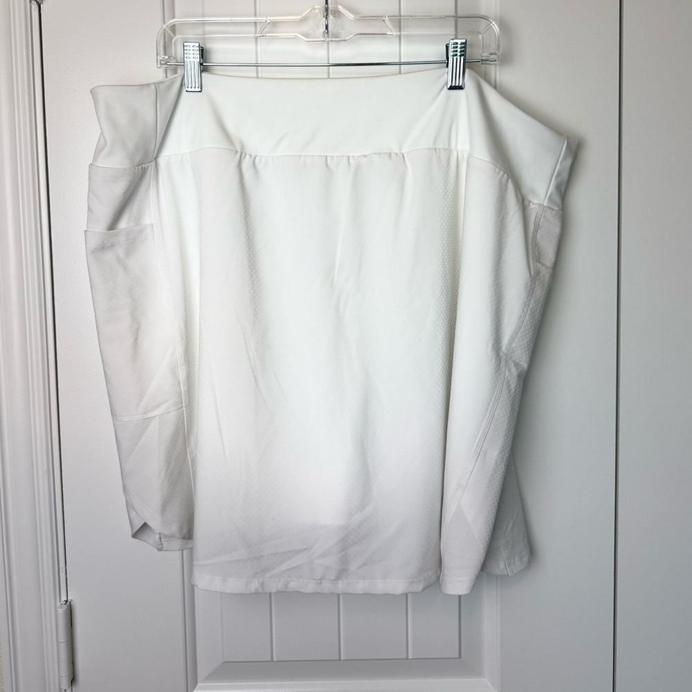 zuda White A-Line Skirt
